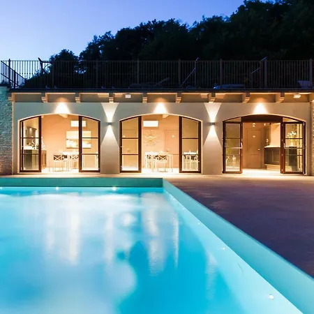 Fattoria Di Monticello 팜스테이 *